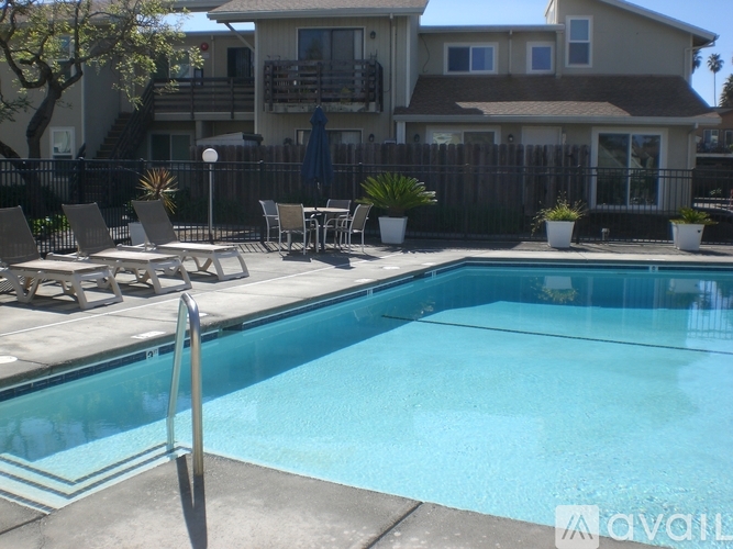 2323 Mc Bride Lane, Unit Large 1 Br Rental photo 5